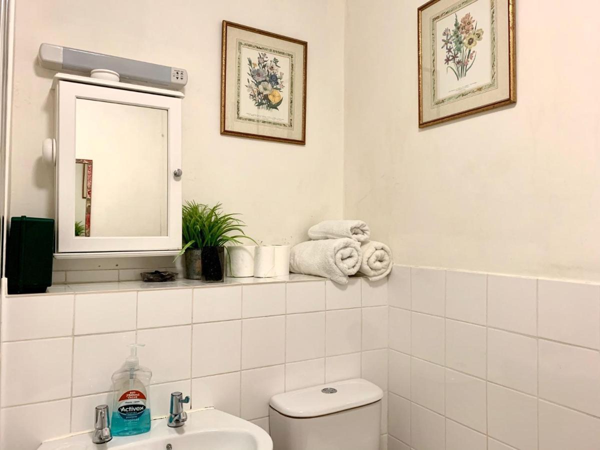 Grosvenor Apartments In Bath - Great For Families, Groups, Couples, 80 Sq M, Parking Exterior foto