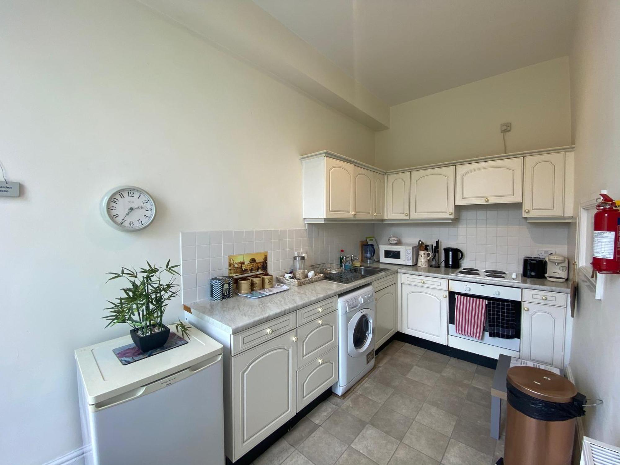 Grosvenor Apartments In Bath - Great For Families, Groups, Couples, 80 Sq M, Parking Exterior foto